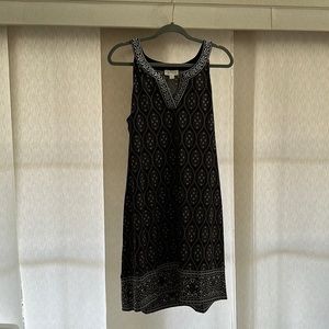 MAGNOLIA GRACE Alhambra Embroidered Trim Knit Dress, Size Large